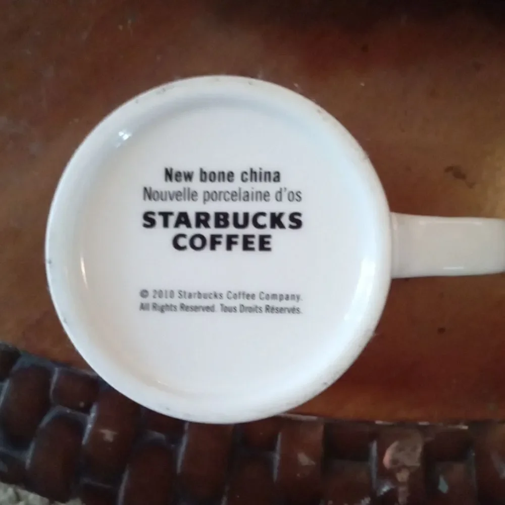 Starbucks  Hawaii Coffee  Mug Surfboard Shark 2010